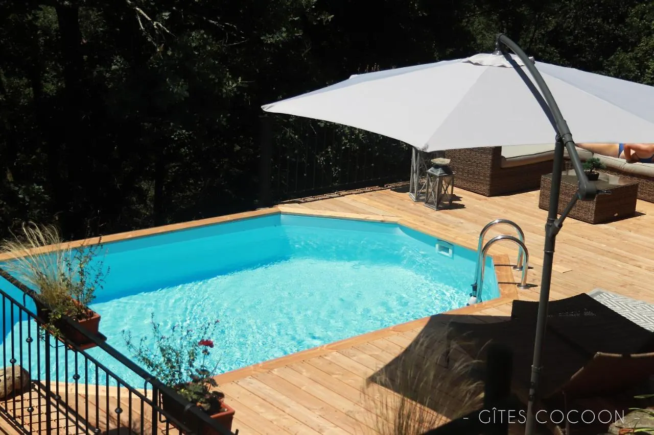 Holiday home L'Ancienne Ecole Villa Entraygues-sur-Truyere